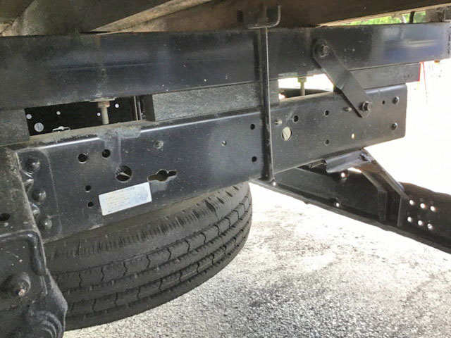 三菱ふそうキャンタークレーン3段小型（2t・3t）[写真13]