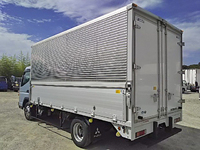 三菱ふそうキャンターアルミウイング小型（2t・3t）[写真02]