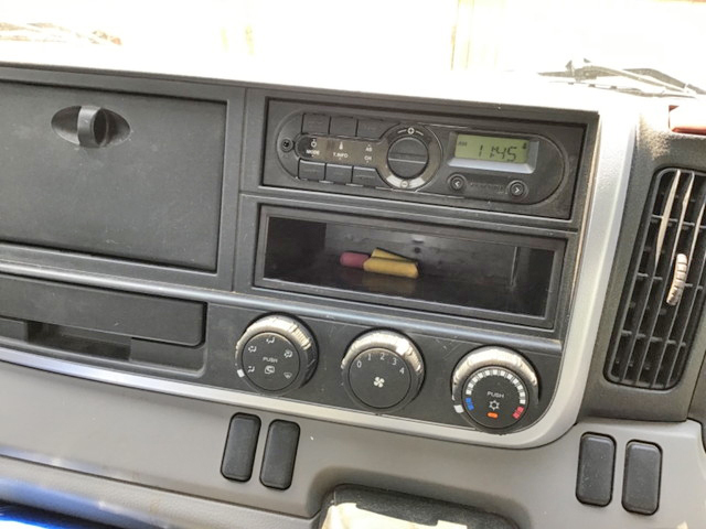 三菱ふそうキャンターダンプ小型（2t・3t）[写真32]