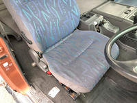 いすゞフォワードクレーン4段増トン（6t・8t）[写真35]