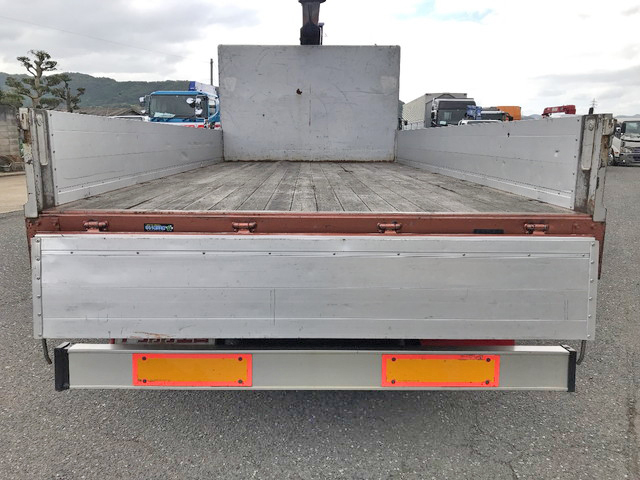 いすゞフォワードクレーン4段増トン（6t・8t）[写真09]