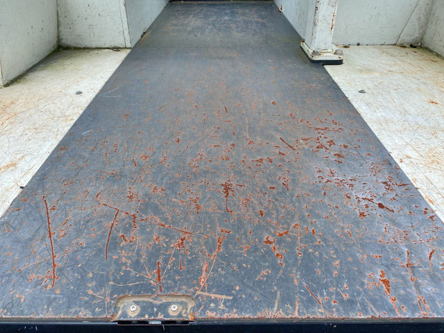 いすゞエルフ高所作業車小型（2t・3t）[写真13]