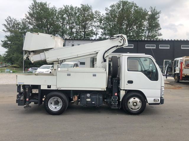 いすゞエルフ高所作業車小型（2t・3t）[写真07]