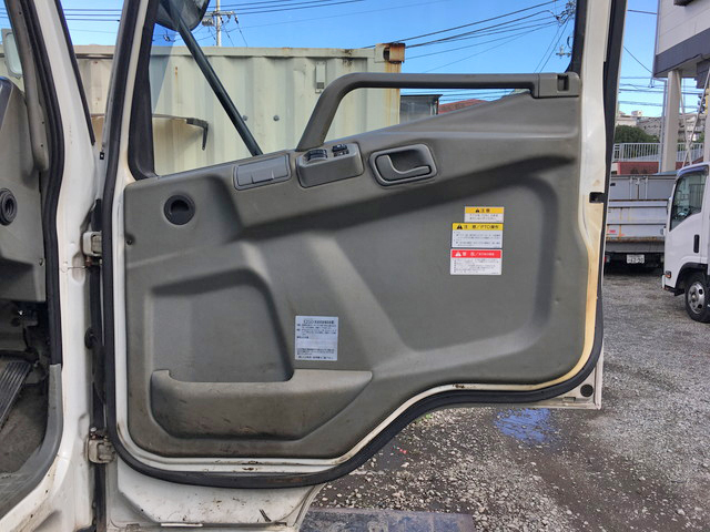 三菱ふそうファイターセーフティローダー増トン（6t・8t）[写真29]