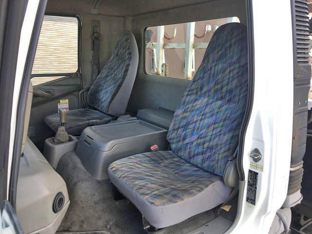 三菱ふそうファイターセーフティローダー増トン（6t・8t）[写真32]