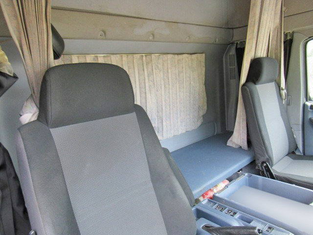 日野レンジャーアルミウイング中型（4t）[写真31]