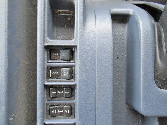 日野レンジャーアルミウイング中型（4t）[写真39]