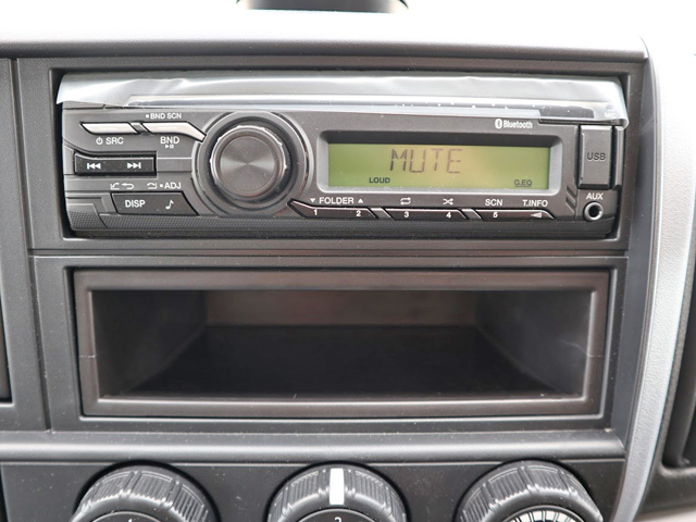 三菱ふそうキャンターアームロール小型（2t・3t）[写真13]