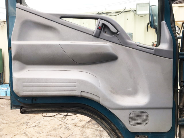 三菱ふそうキャンターローダーダンプ小型（2t・3t）[写真31]