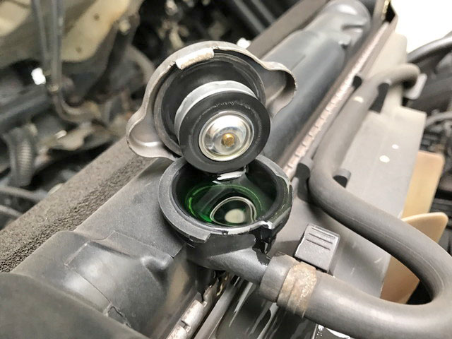 いすゞエルフアルミバン小型（2t・3t）[写真13]