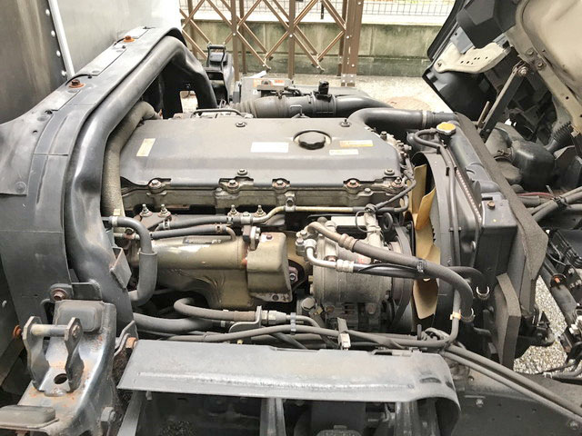 いすゞエルフアルミバン小型（2t・3t）[写真23]