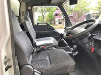 いすゞエルフアルミバン小型（2t・3t）[写真24]