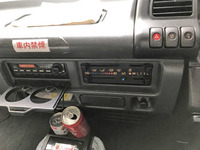 いすゞエルフアルミバン小型（2t・3t）[写真28]