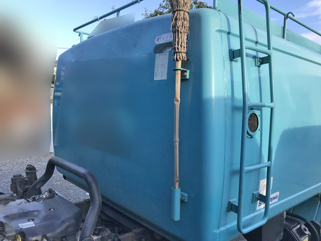 いすゞエルフパッカー車（塵芥車）小型（2t・3t）[写真17]