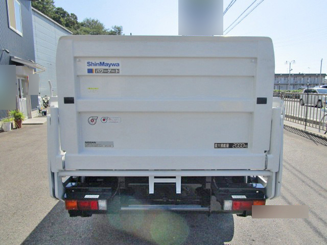 日産アトラス平ボディ小型（2t・3t）[写真10]