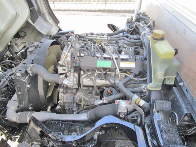 日産アトラス平ボディ小型（2t・3t）[写真25]