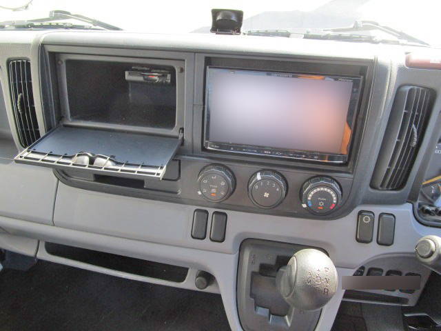 日産アトラス平ボディ小型（2t・3t）[写真32]