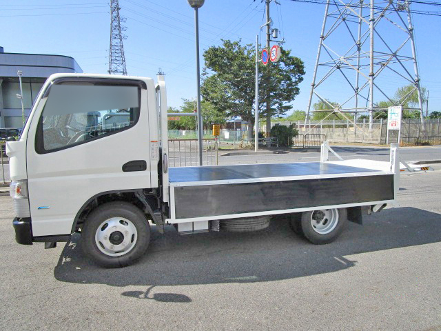 日産アトラス平ボディ小型（2t・3t）[写真06]