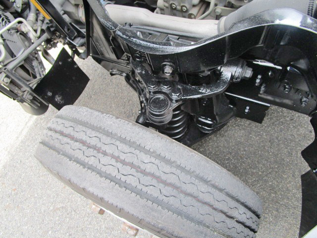 三菱ふそうキャンター平ボディ小型（2t・3t）[写真17]