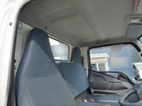 三菱ふそうキャンター平ボディ小型（2t・3t）[写真27]