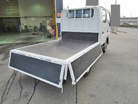 三菱ふそうキャンターガッツダブルキャブ（Wキャブ）小型（2t・3t）[写真12]