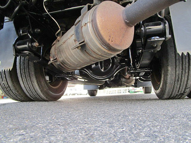 三菱ふそうキャンターガッツダブルキャブ（Wキャブ）小型（2t・3t）[写真21]