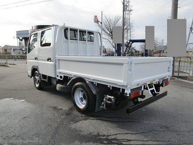三菱ふそうキャンターガッツダブルキャブ（Wキャブ）小型（2t・3t）[写真04]