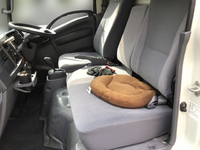 いすゞエルフ冷凍車（冷蔵車）小型（2t・3t）[写真19]