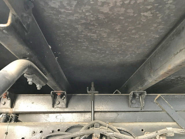 日野デュトロアルミバン小型（2t・3t）[写真18]