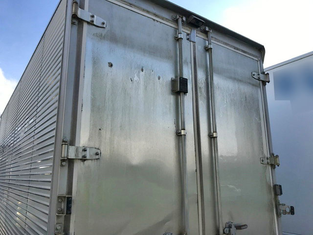 日野デュトロアルミバン小型（2t・3t）[写真03]