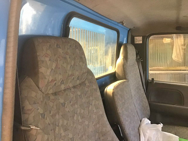 いすゞエルフダンプ小型（2t・3t）[写真15]