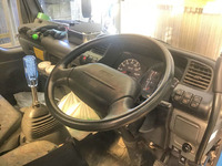 いすゞエルフダンプ小型（2t・3t）[写真18]