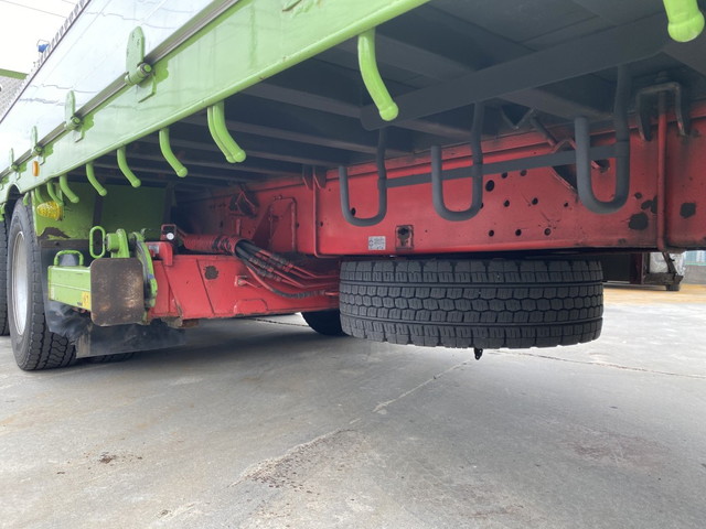 三菱ふそうスーパーグレートセルフクレーン4段大型（10t）[写真18]