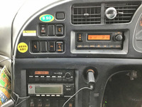 いすゞギガアルミウイング大型（10t）[写真21]