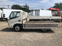 日野デュトロ平ボディ小型（2t・3t）[写真06]