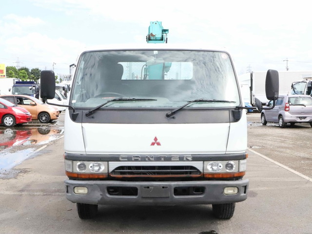 三菱ふそうキャンターセルフクレーン3段小型（2t・3t）[写真10]