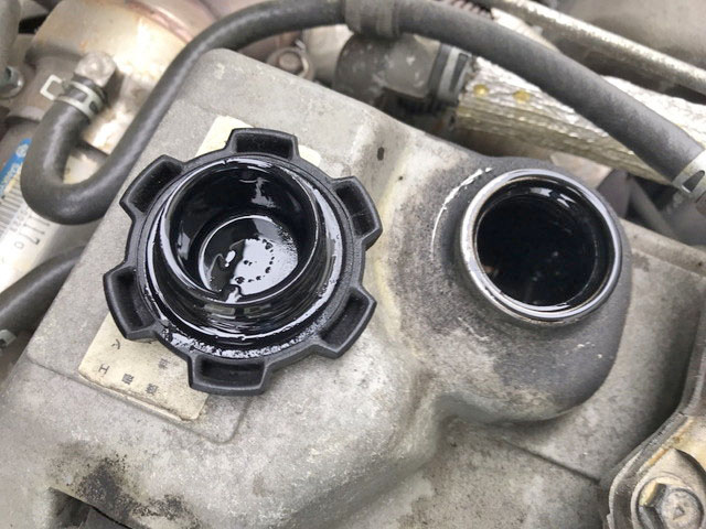 UDトラックスコンドル冷凍車（冷蔵車）中型（4t）[写真11]