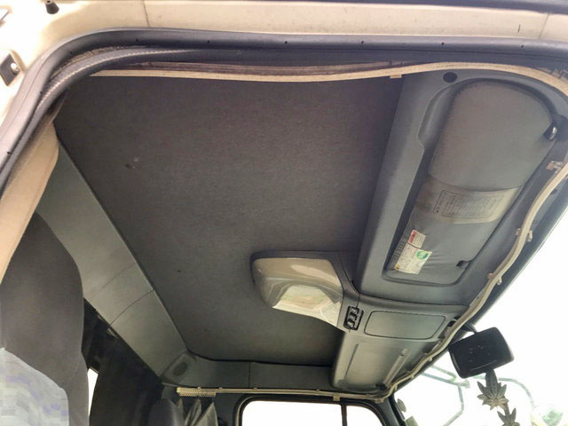 UDトラックスコンドル冷凍車（冷蔵車）中型（4t）[写真21]