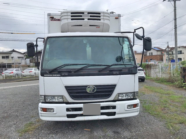 UDトラックスコンドル冷凍車（冷蔵車）中型（4t）[写真05]