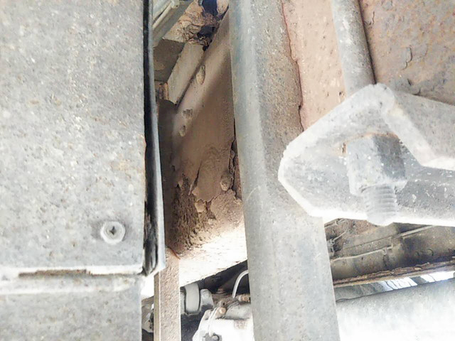 三菱ふそうスーパーグレートセルフローダー大型（10t）[写真10]