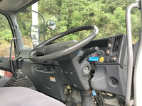 いすゞフォワードクレーン3段増トン（6t・8t）[写真34]