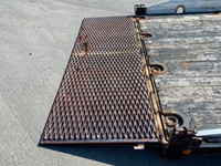 日野レンジャーセーフティクレーン4段増トン（6t・8t）[写真10]