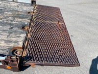 日野レンジャーセーフティクレーン4段増トン（6t・8t）[写真11]