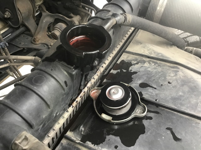 日野レンジャーセーフティクレーン4段増トン（6t・8t）[写真27]