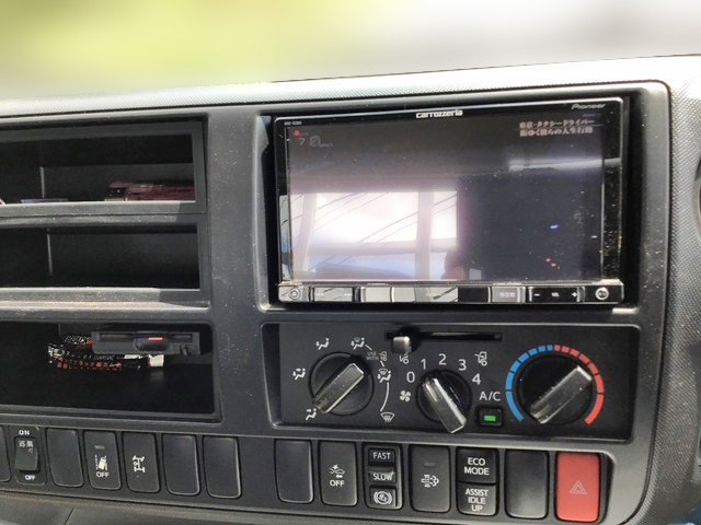 日野デュトロセーフティローダー小型（2t・3t）[写真21]