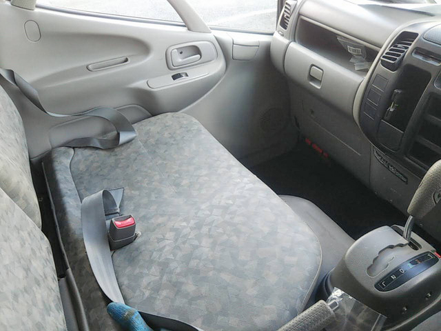 トヨタダイナ平ボディ小型（2t・3t）[写真15]