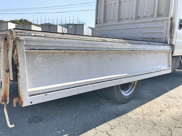 日産アトラスダブルキャブ（Wキャブ）小型（2t・3t）[写真13]