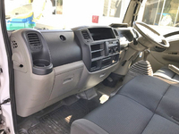 日産アトラスダブルキャブ（Wキャブ）小型（2t・3t）[写真29]