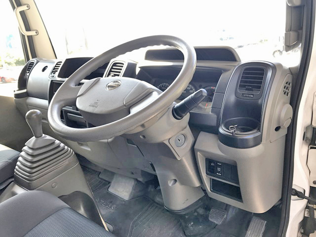 日産アトラスダブルキャブ（Wキャブ）小型（2t・3t）[写真32]