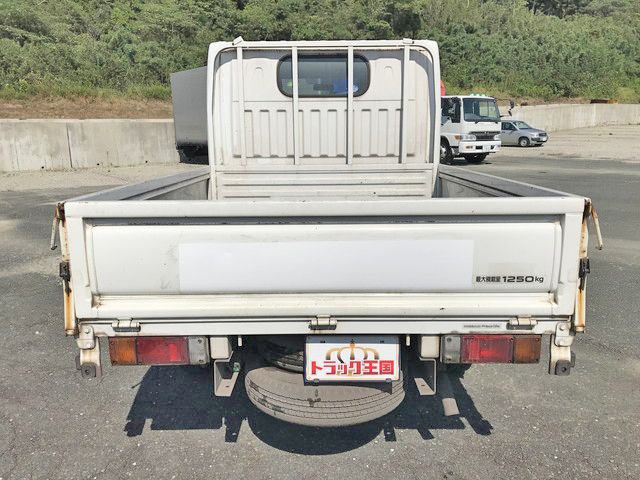 日産アトラスダブルキャブ（Wキャブ）小型（2t・3t）[写真08]